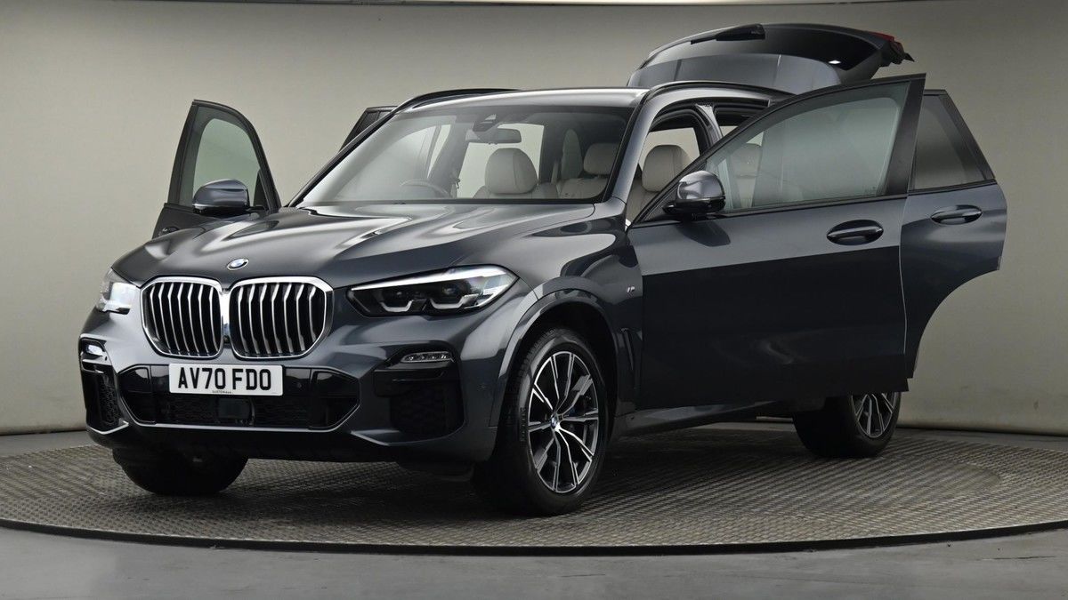 BMW X5 Image 28