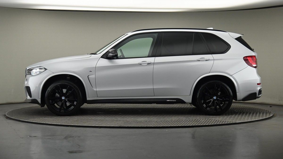 BMW X5 Image 23