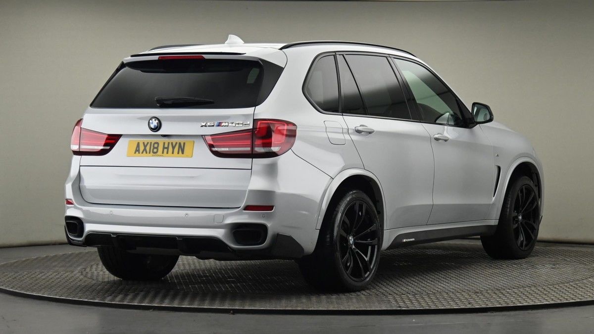 BMW X5 Image 26