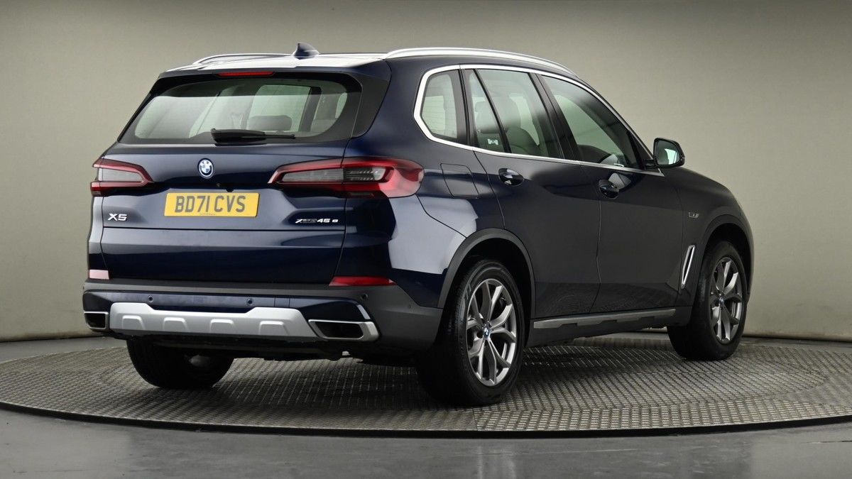 BMW X5 Image 26