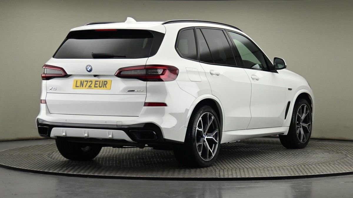 BMW X5 Image 26