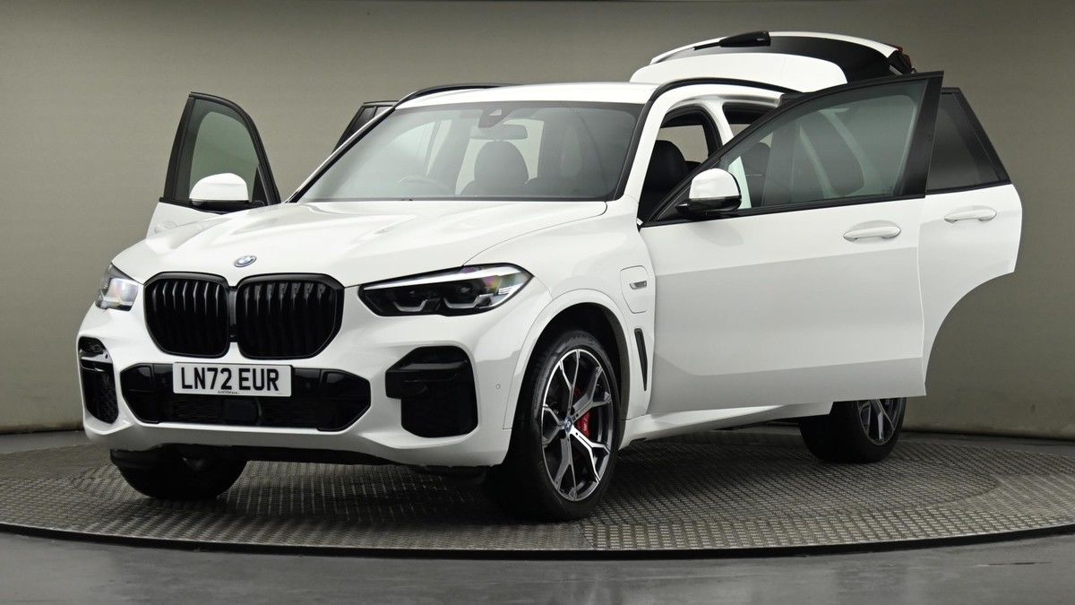 BMW X5 Image 28