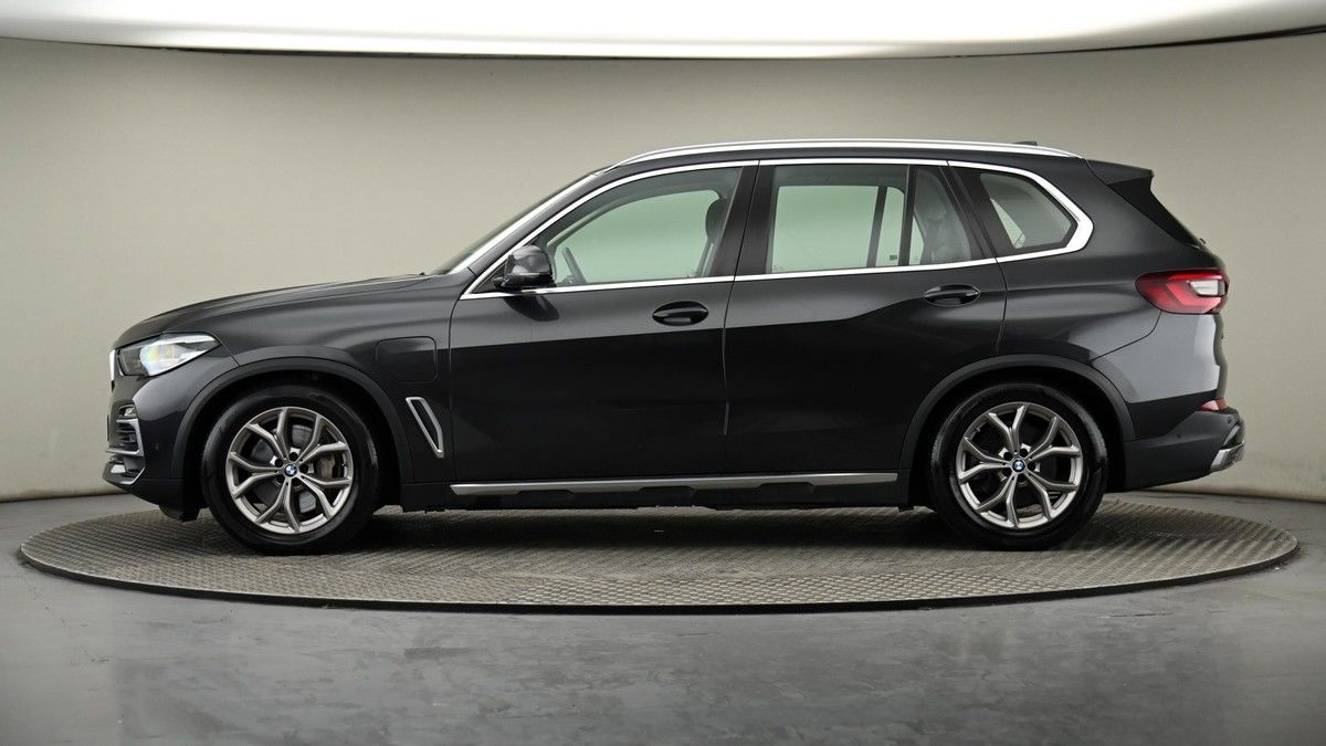 BMW X5 Image 22