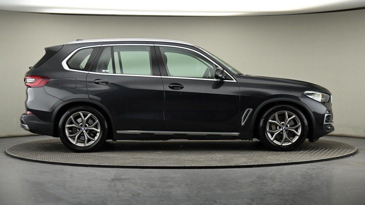 BMW X5 Image 26