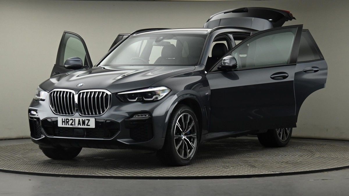 BMW X5 Image 28