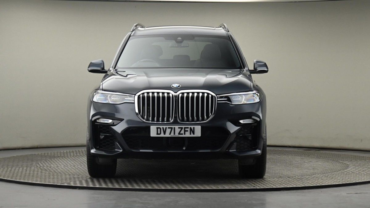 BMW X7 Image 21