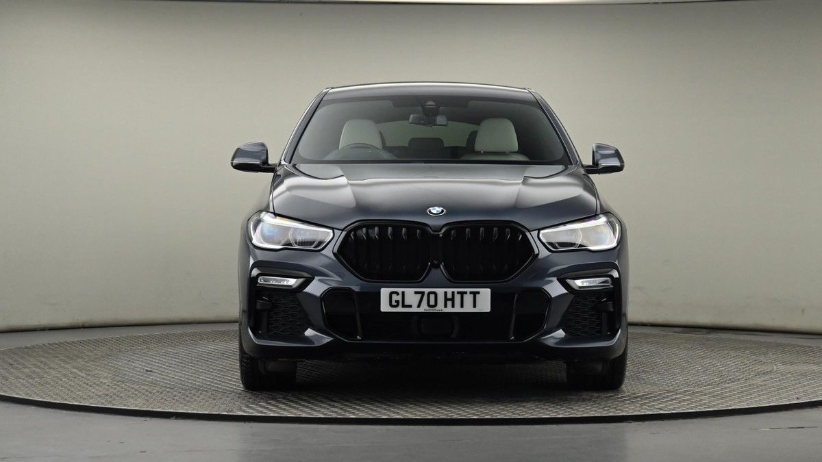 BMW X6 Image 20