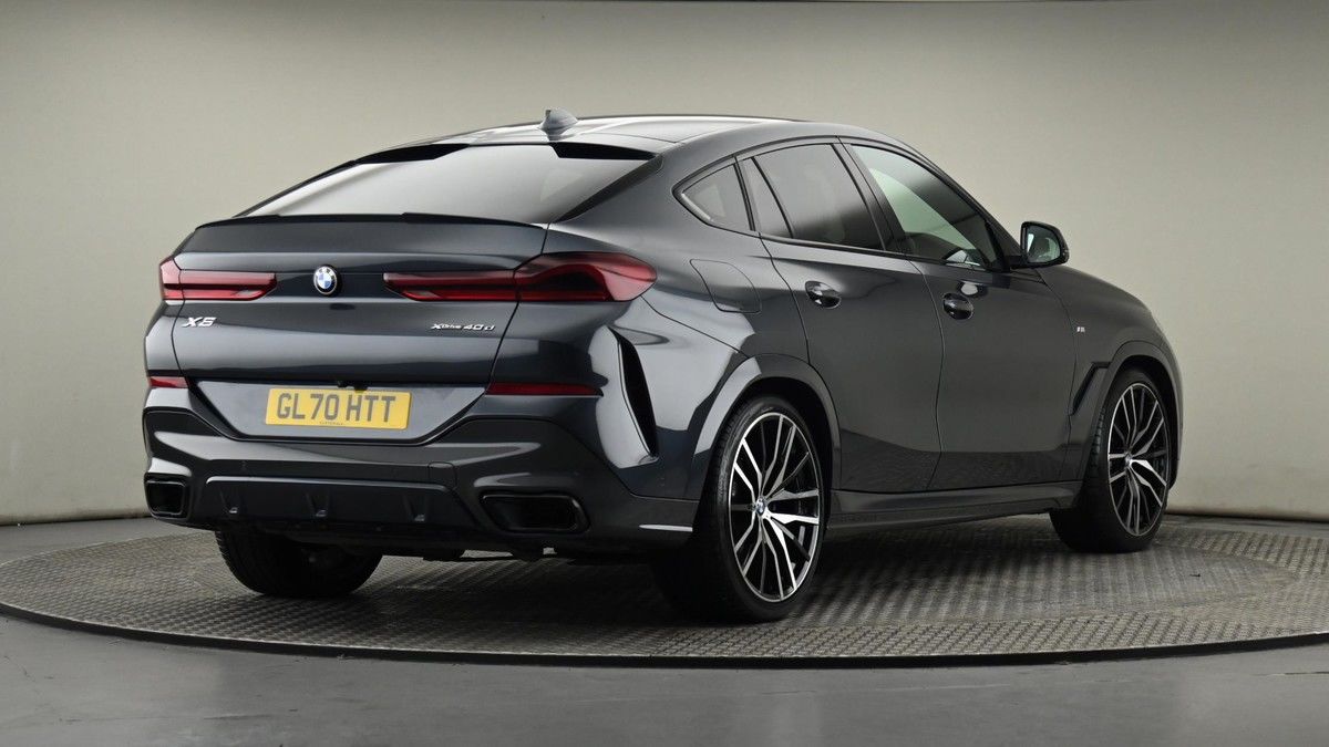 BMW X6 Image 25