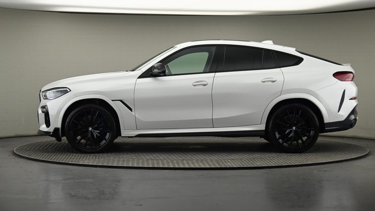 More views of BMW X6