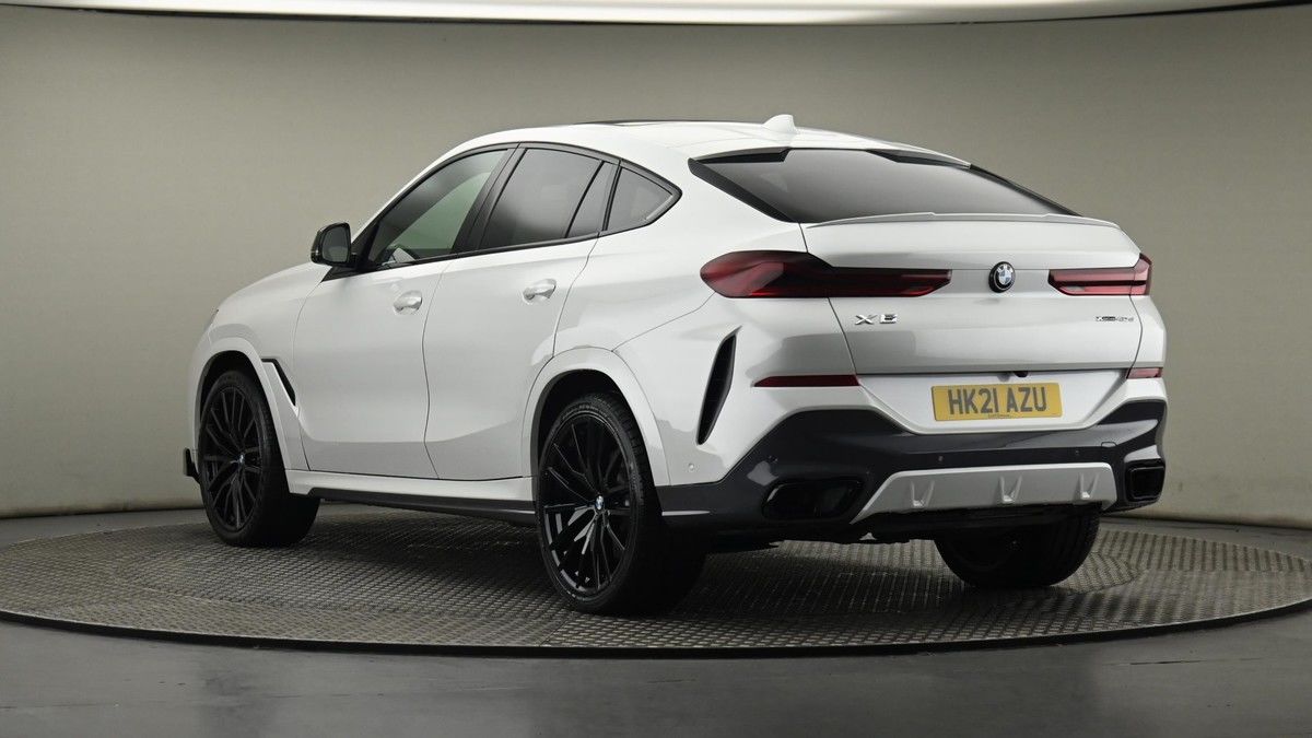 More views of BMW X6