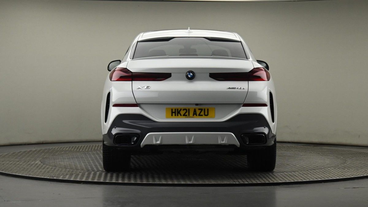 More views of BMW X6