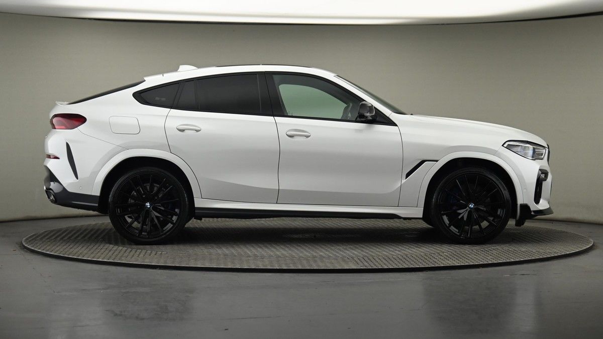 More views of BMW X6