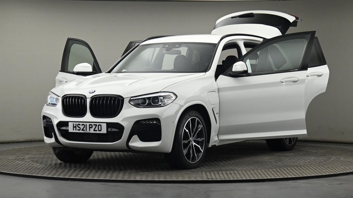 More views of BMW X3