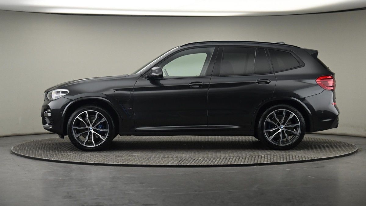 BMW X3 Image 23