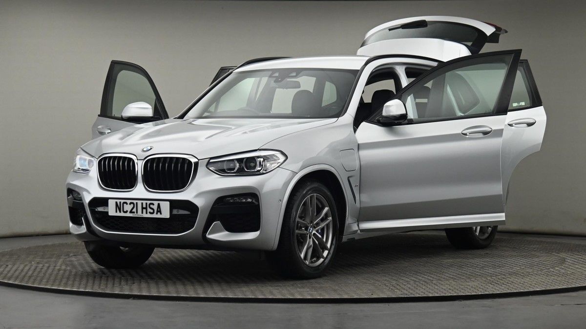 More views of BMW X3