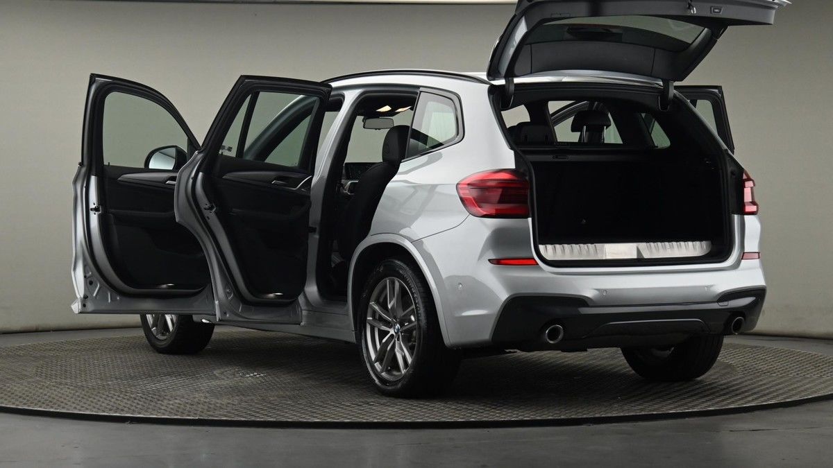 BMW X3 Image 29