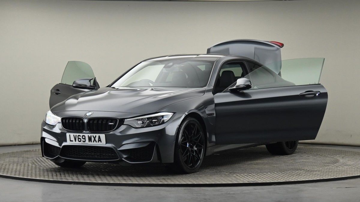 More views of BMW M4