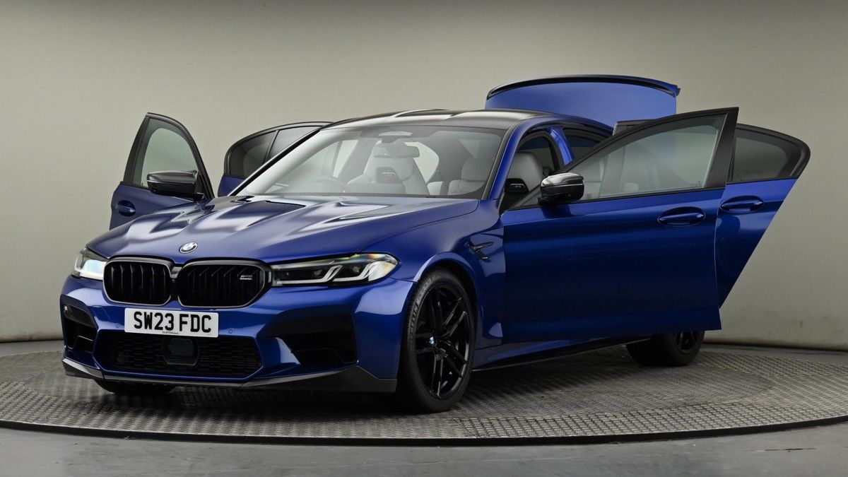 More views of BMW M5