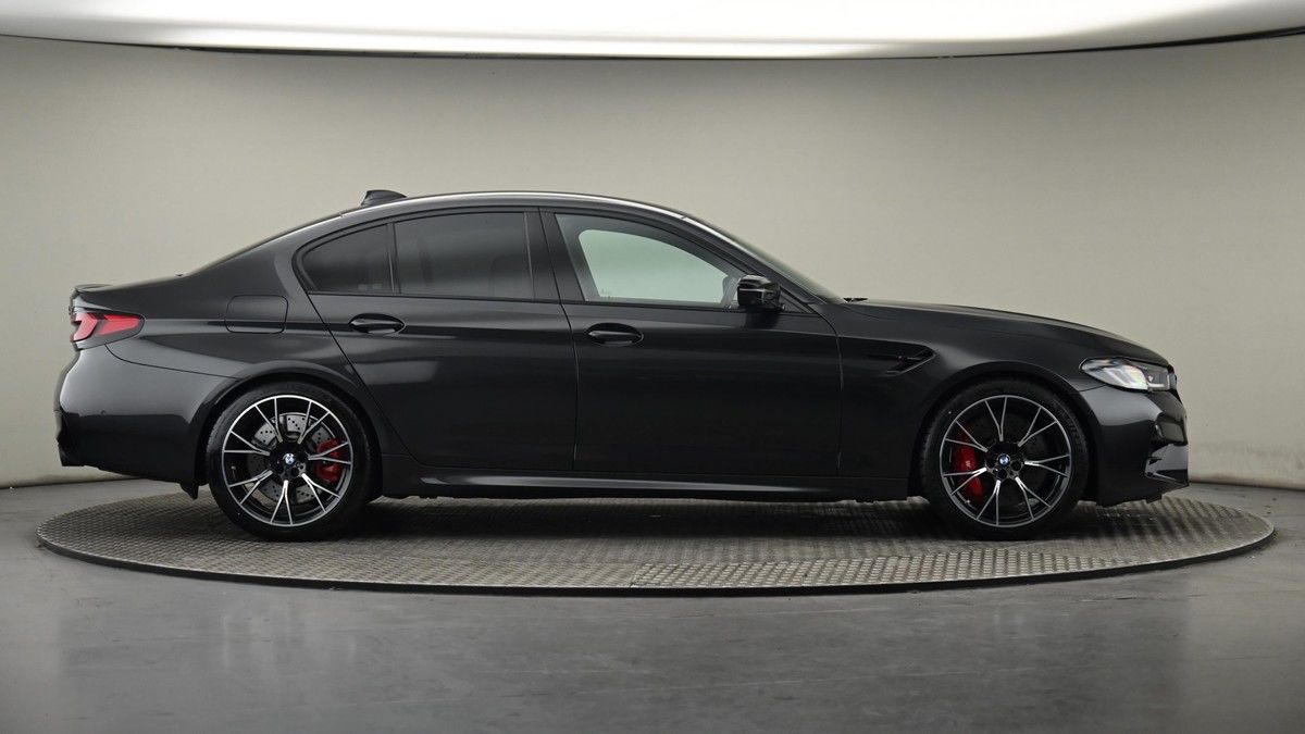 BMW M5 Image 27