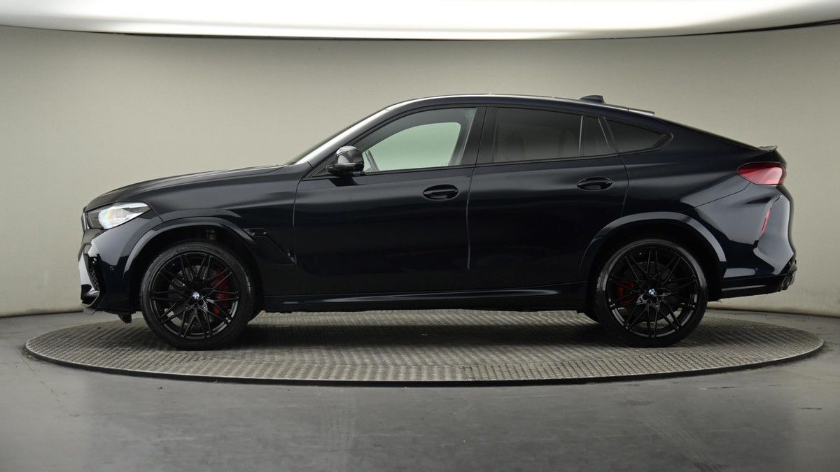 BMW X6 M Image 23