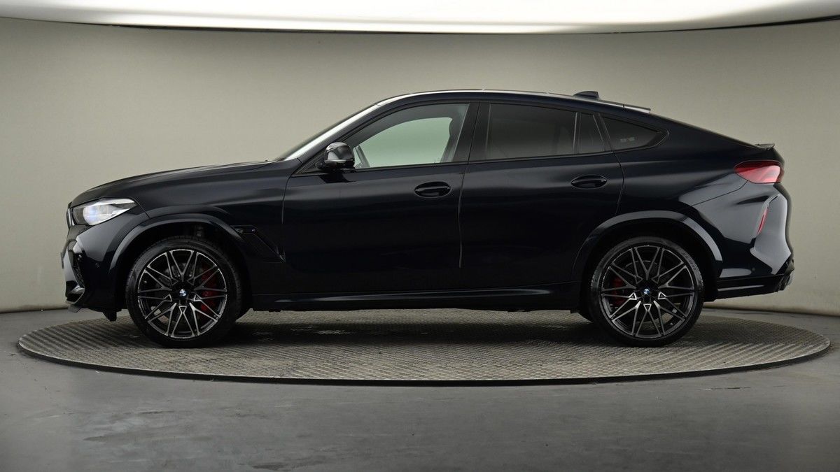 BMW X6 M Image 23