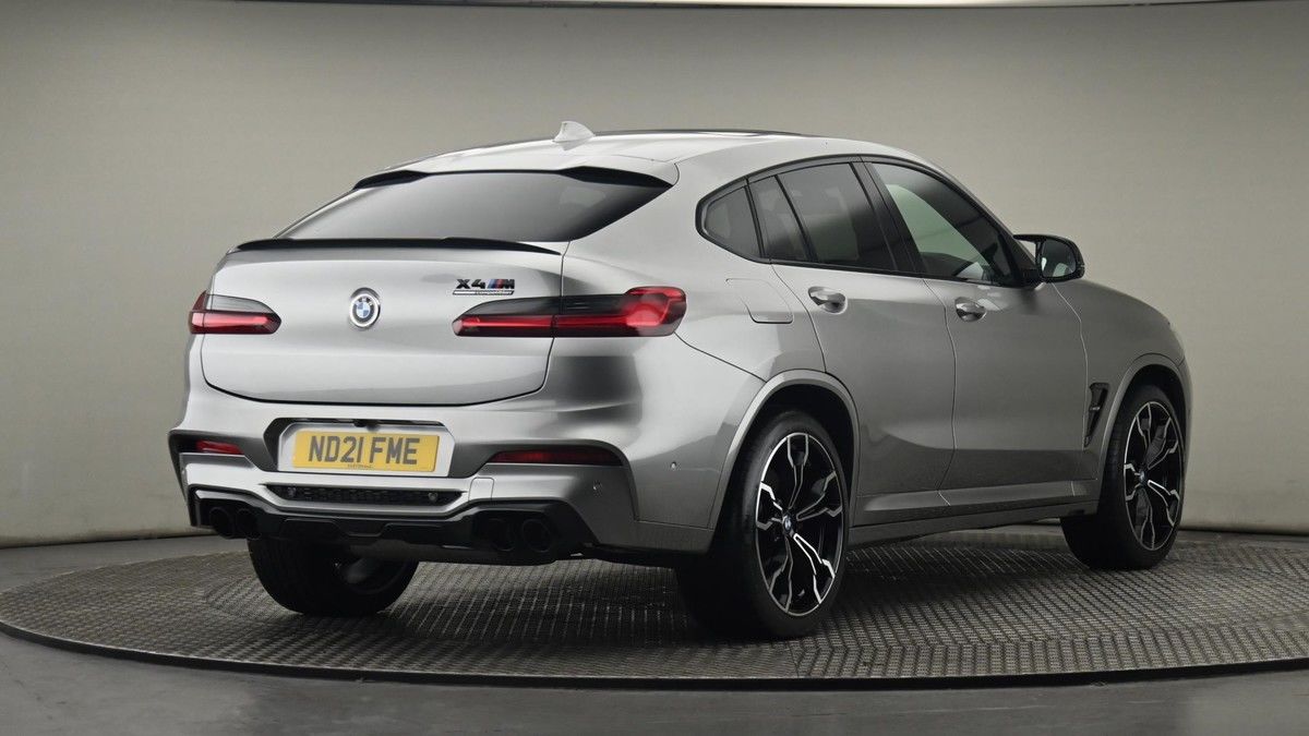 BMW X4 M Image 26