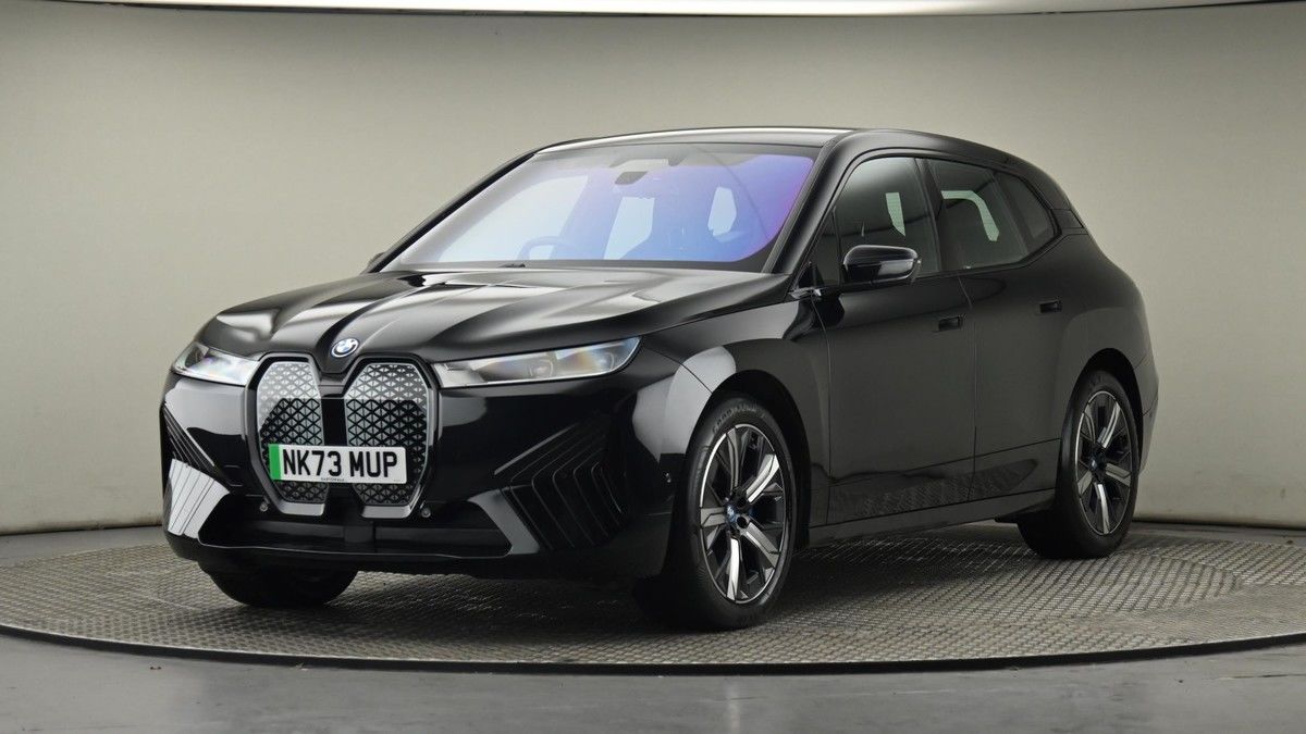 BMW iX Image 22