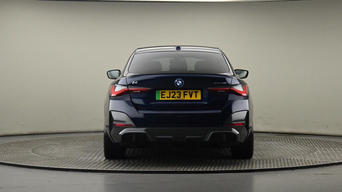 BMW i4 Image 25