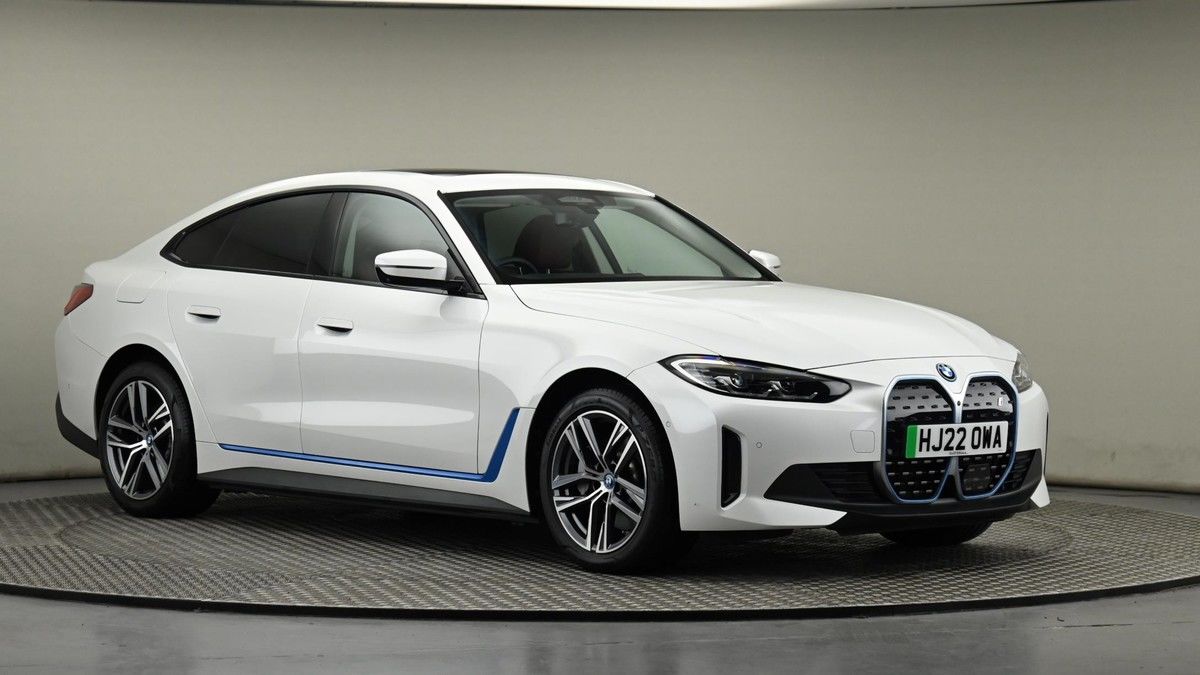 BMW i4 Image 20