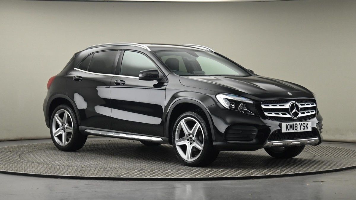 Mercedes-Benz GLA Image 20