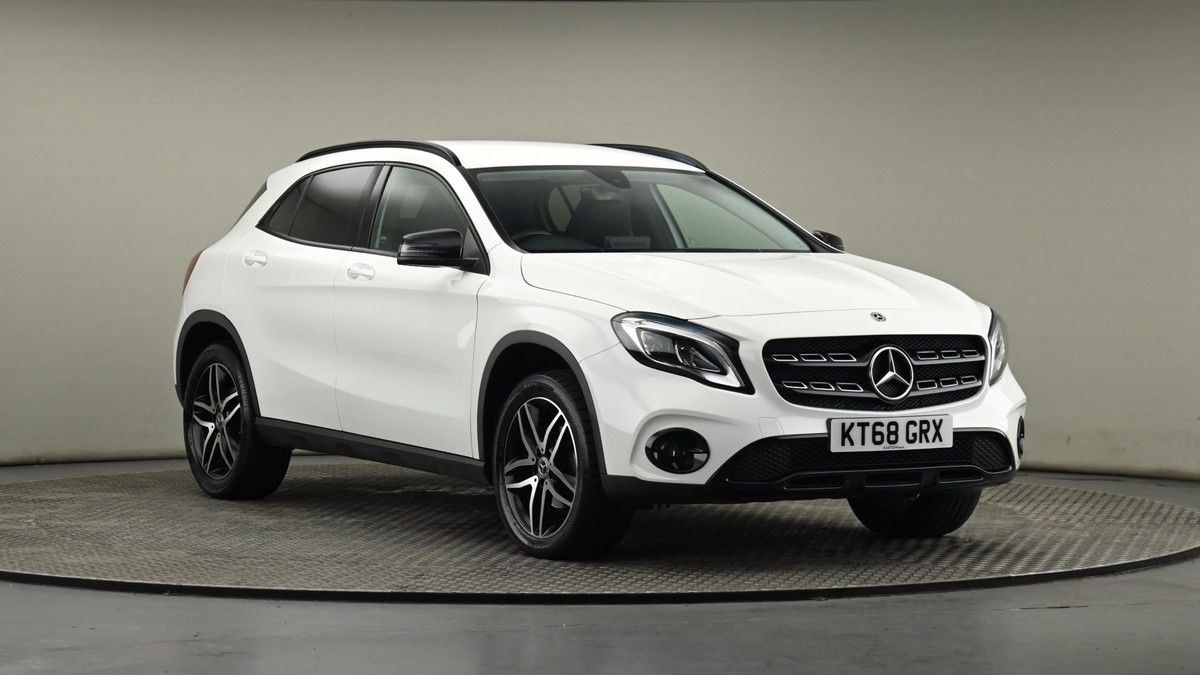 Mercedes-Benz GLA Sticky Header Image