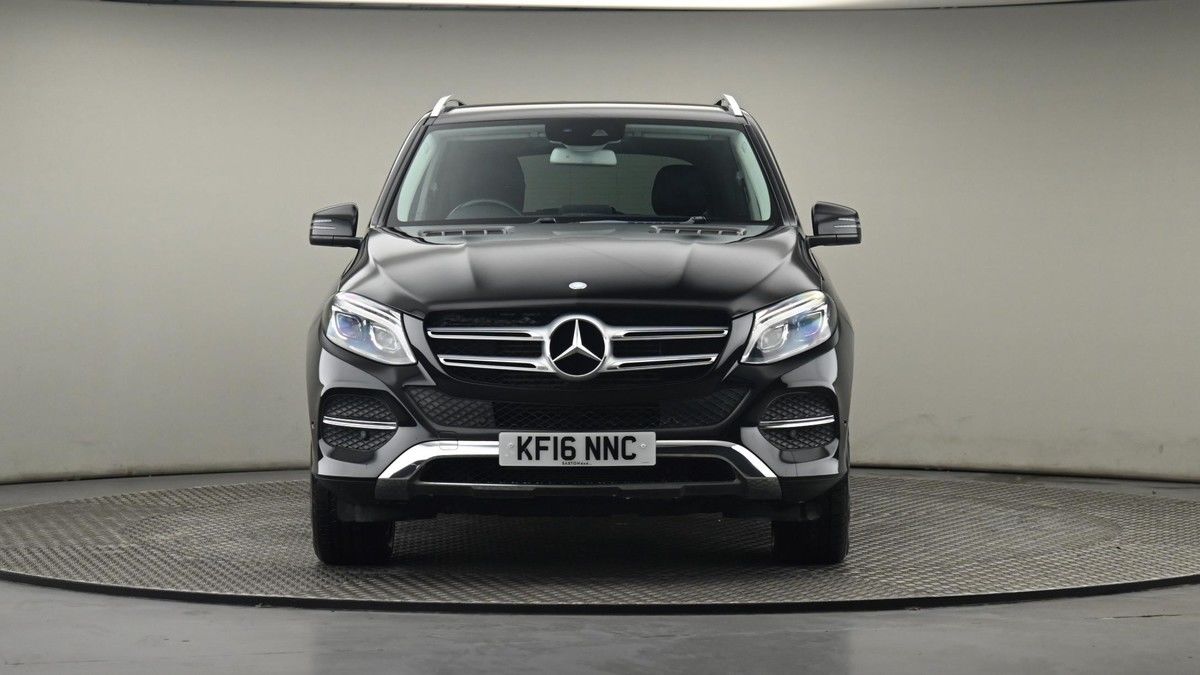 Mercedes-Benz GLE Image 21