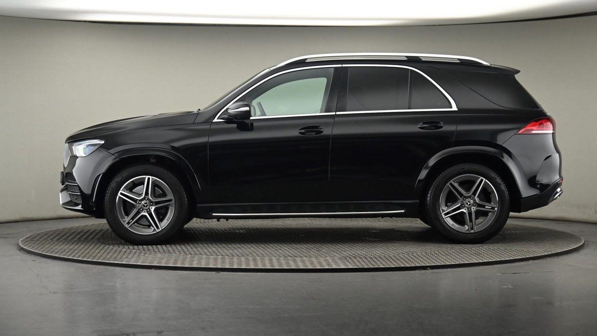 Mercedes-Benz GLE Image 23