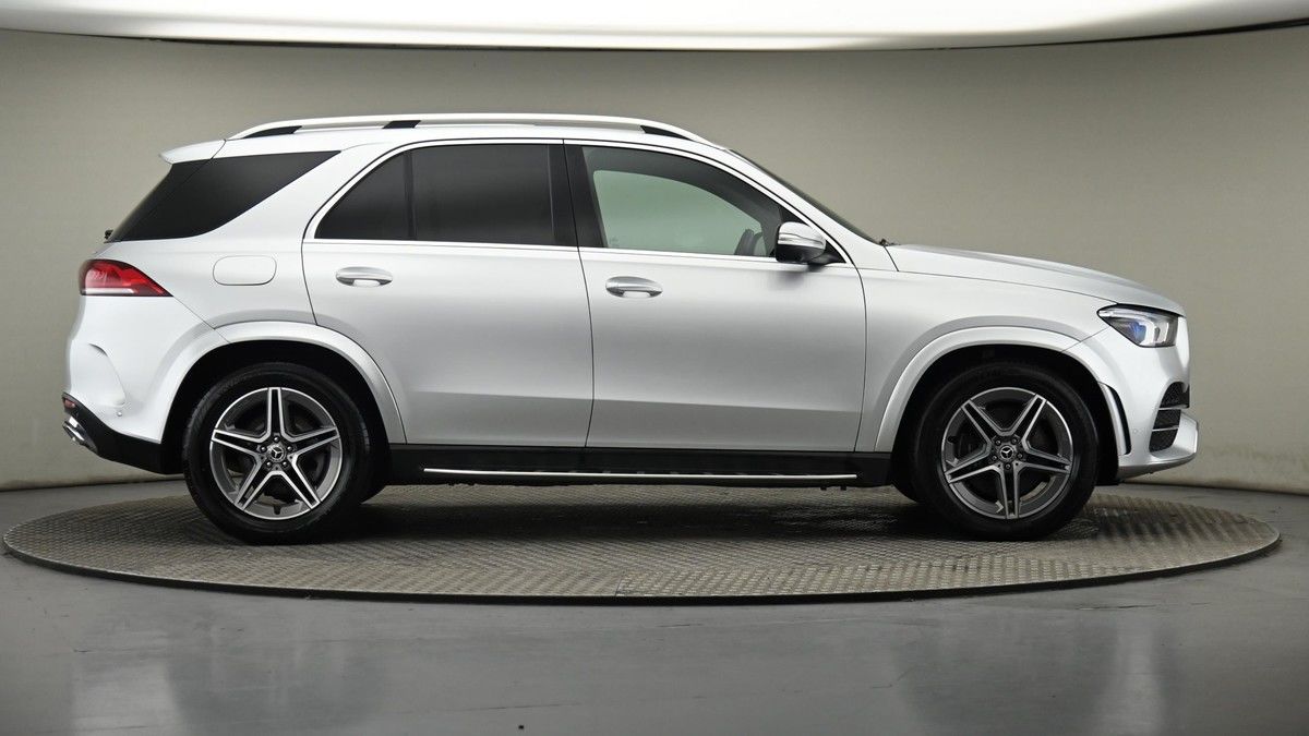 Mercedes-Benz GLE Image 54