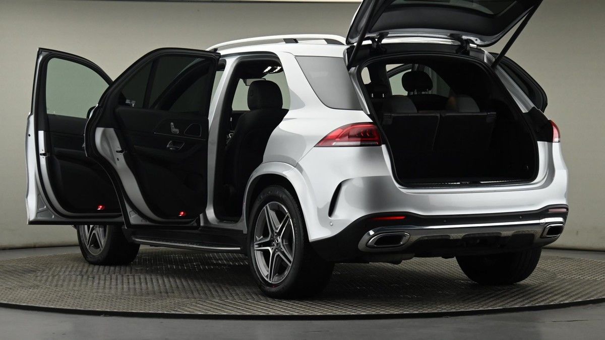 Mercedes-Benz GLE Image 58