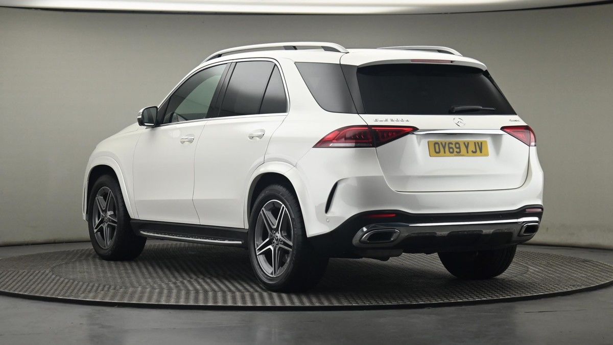 Mercedes-Benz GLE Image 24