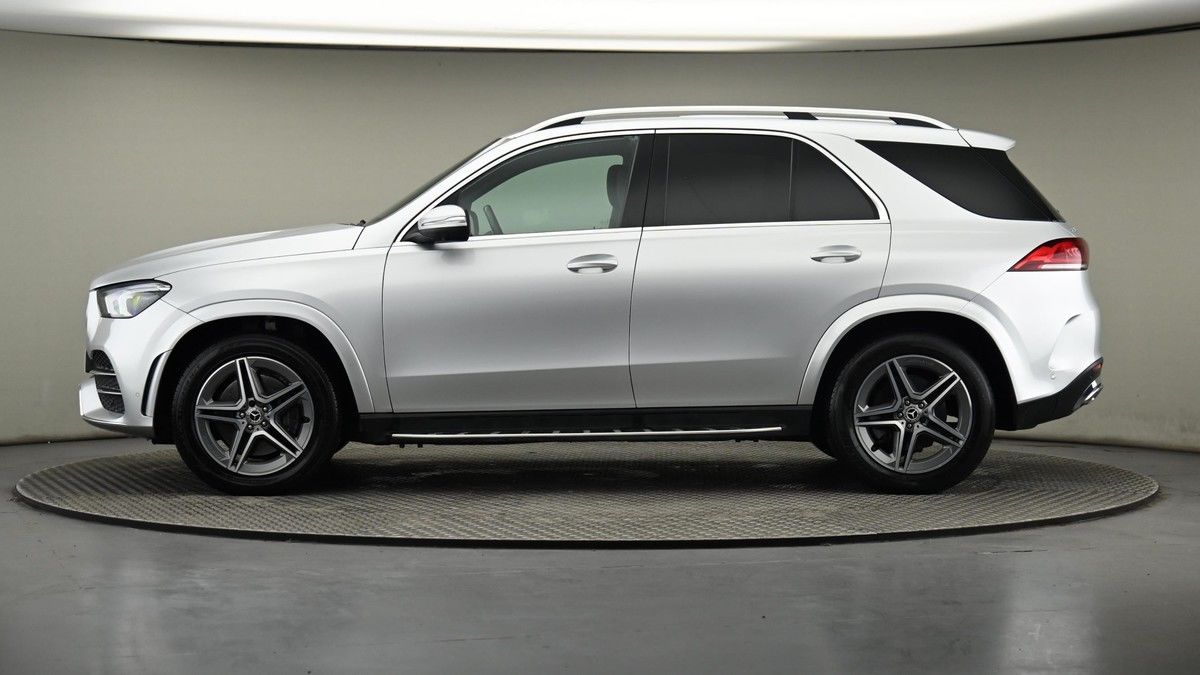 Mercedes-Benz GLE Image 22