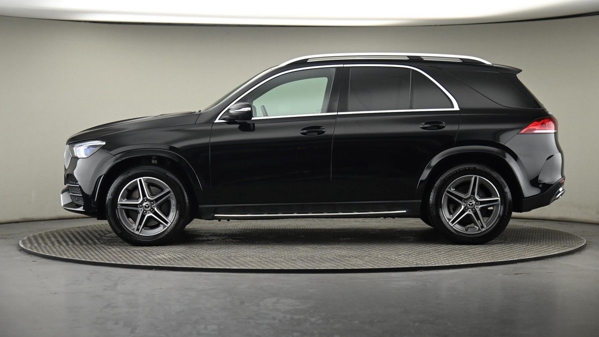 Mercedes-Benz GLE Image 23