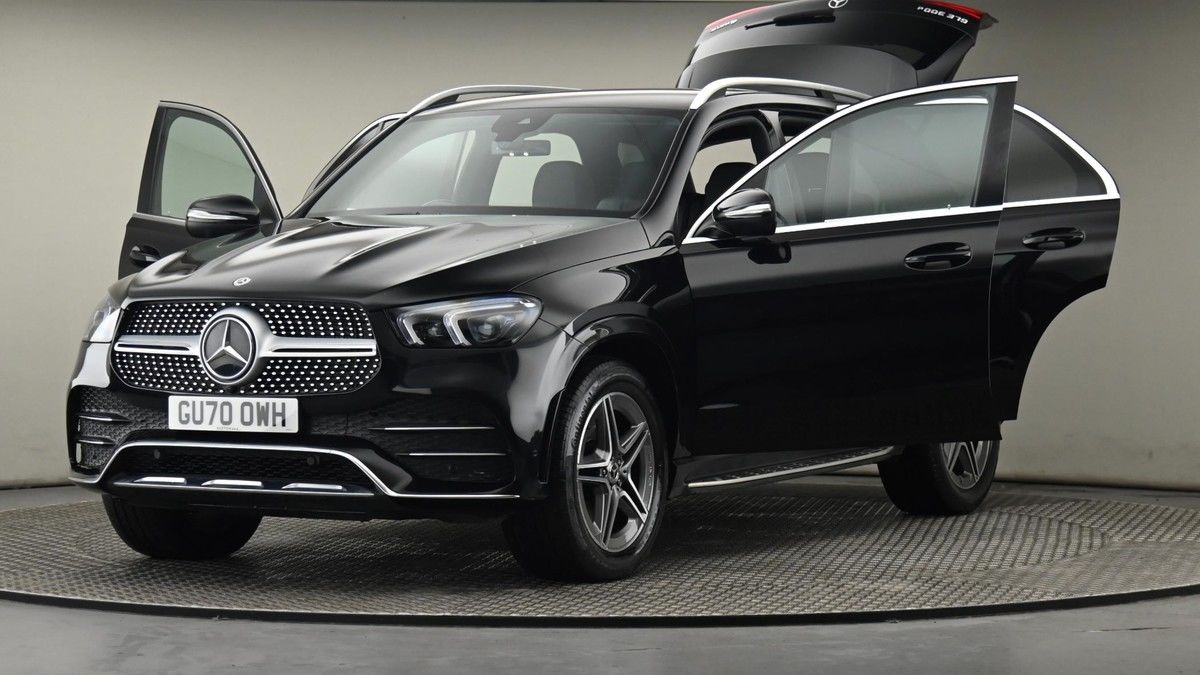 More views of Mercedes-Benz GLE