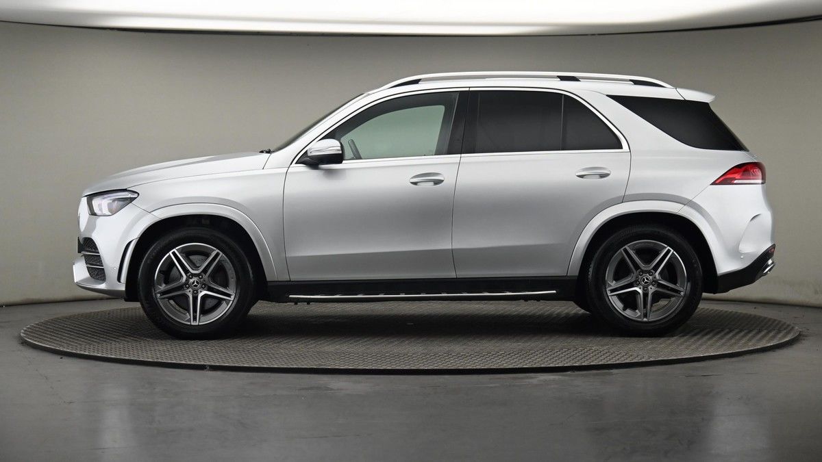 More views of Mercedes-Benz GLE