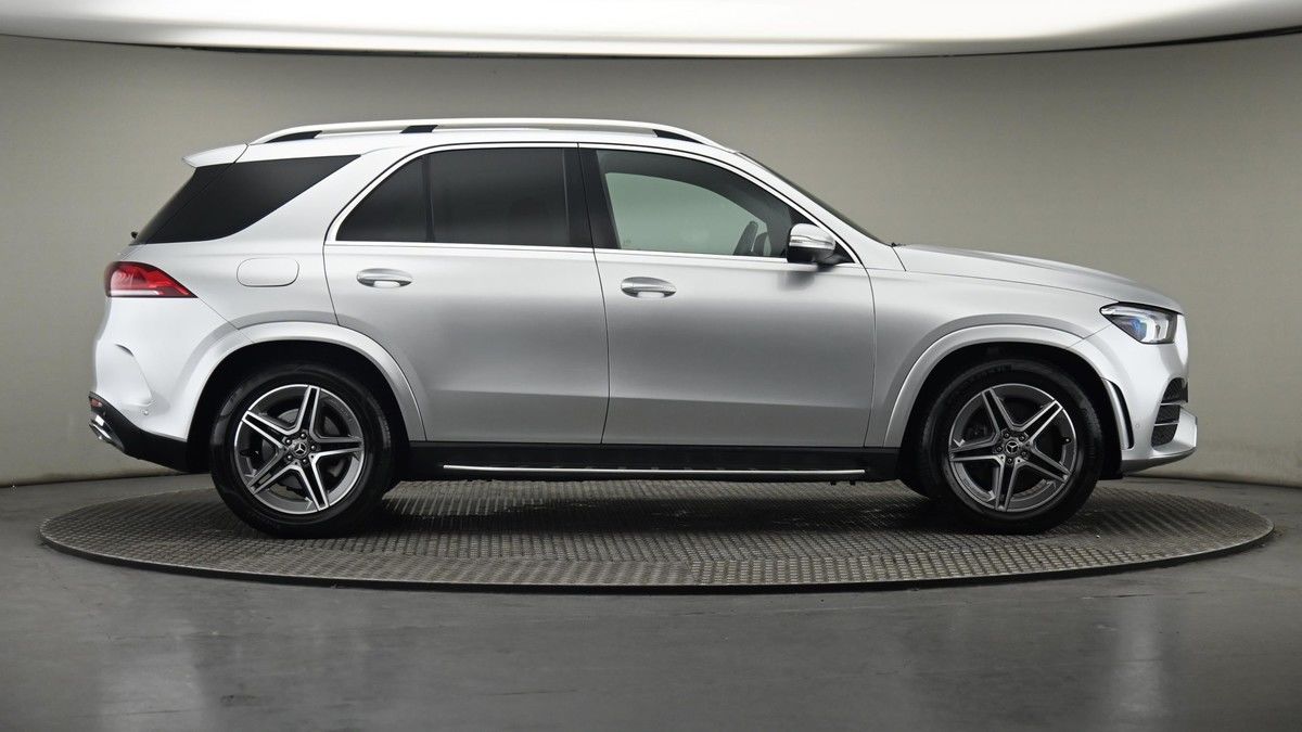 Mercedes-Benz GLE Image 27