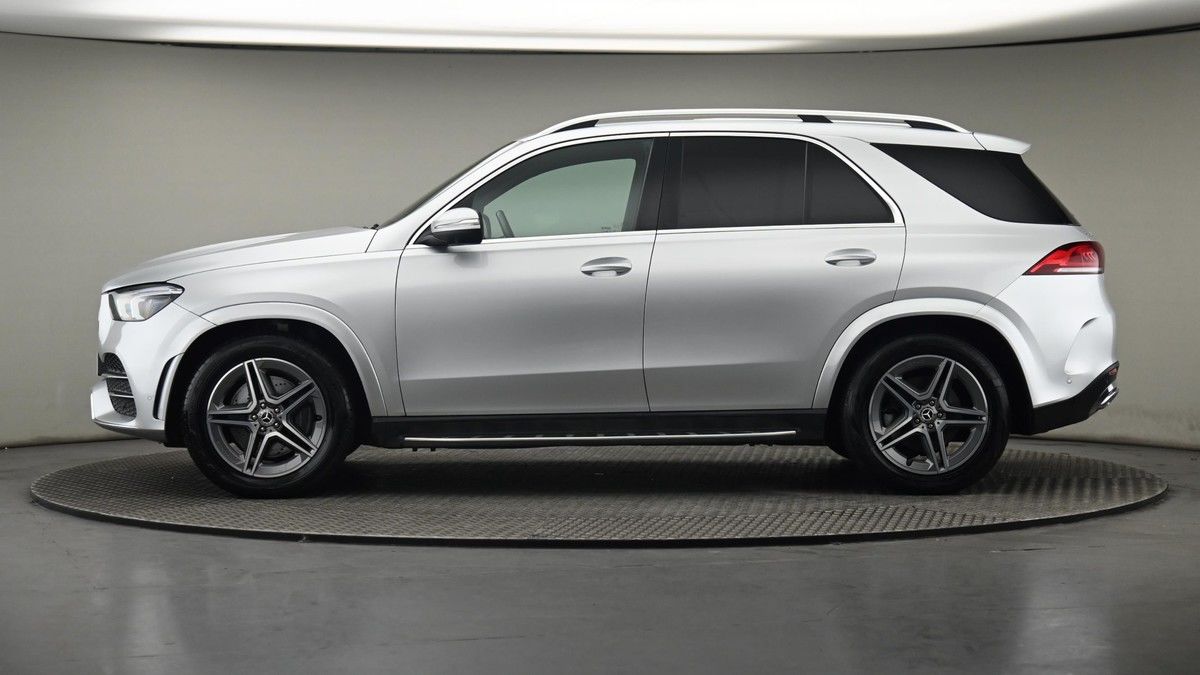 Mercedes-Benz GLE Image 23