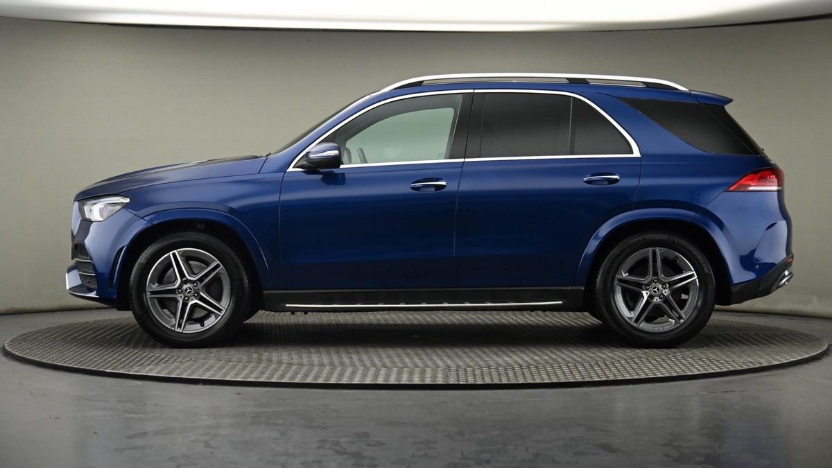 More views of Mercedes-Benz GLE