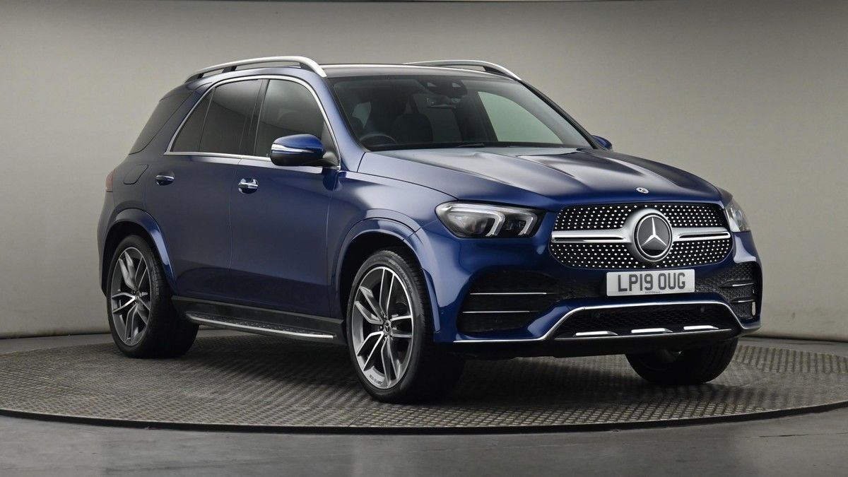 More views of Mercedes-Benz GLE