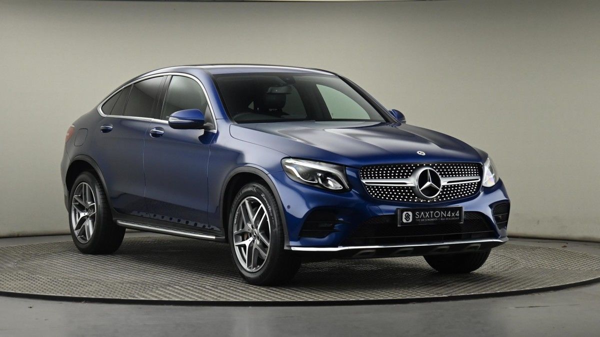 Mercedes-Benz GLC Sticky Header Image