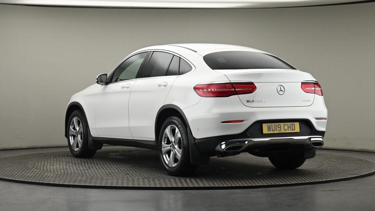 Mercedes-Benz GLC Image 24