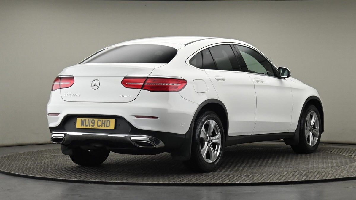 Mercedes-Benz GLC Image 26