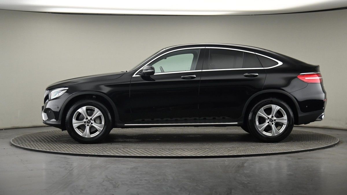 Mercedes-Benz GLC Image 23