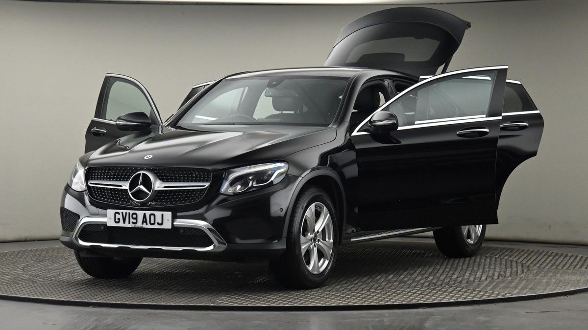 Mercedes-Benz GLC Image 28