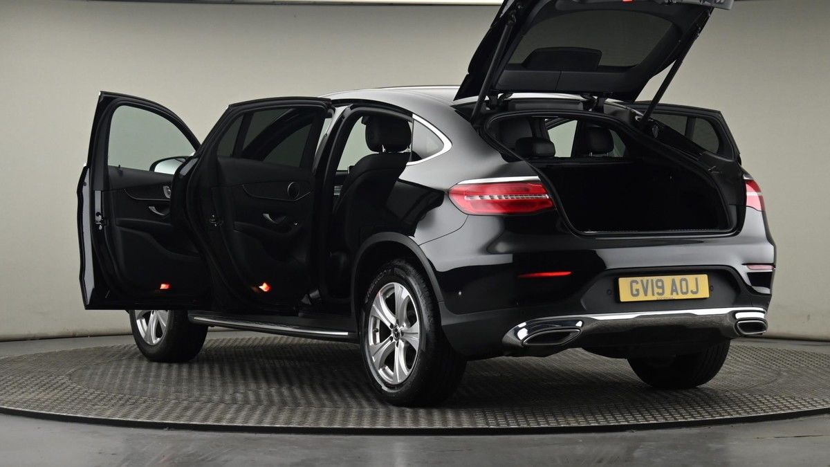 Mercedes-Benz GLC Image 29